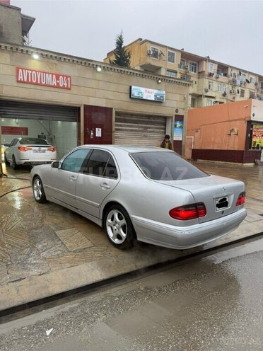 Mercedes E 320 2000, 199,000 km - 3.2 l - Xırdalan