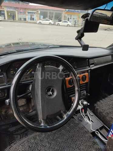 Mercedes 190 1993, 552,050 km - 2.5 л - Şirvan