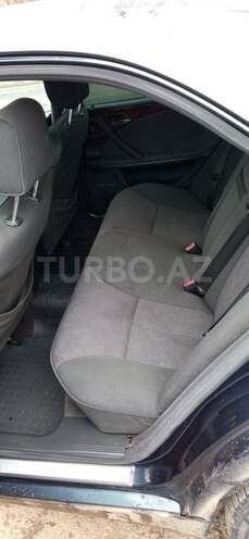 Mercedes E 220 d 2001, 435,678 km - 2.2 l - Masallı