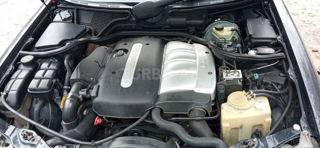 Mercedes E 220 d 2001, 435,678 km - 2.2 l - Masallı
