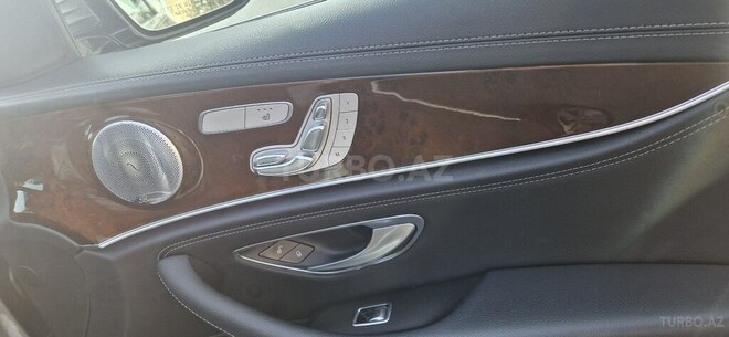 Mercedes E 300 2016, 137,500 km - 2.0 l - Bakı