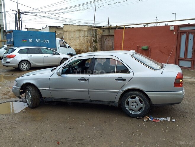 Mercedes C 180 1994, 457,542 km - 1.8 l - Bakı