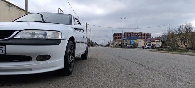 Opel Vectra 1998, 344,564 km - 1.8 l - Sumqayıt