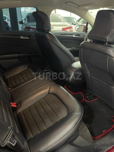 Ford Fusion (North America) 2018, 133,582 km - 1.5 л - Sumqayıt