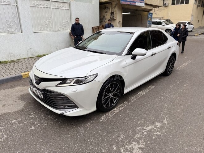 Toyota Camry-3