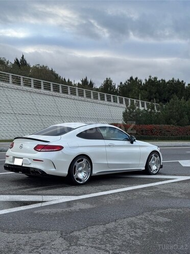 Mercedes C 300 2017, 100,850 km - 2.0 л - Bakı