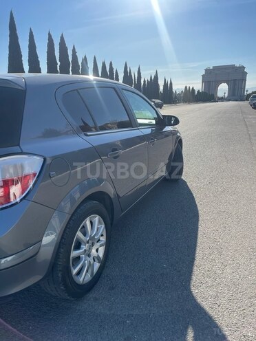 Opel Astra 2005, 178,672 km - 1.4 l - Gəncə