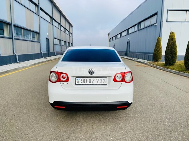 Volkswagen Jetta 2009, 246,000 km - 1.6 l - Tovuz