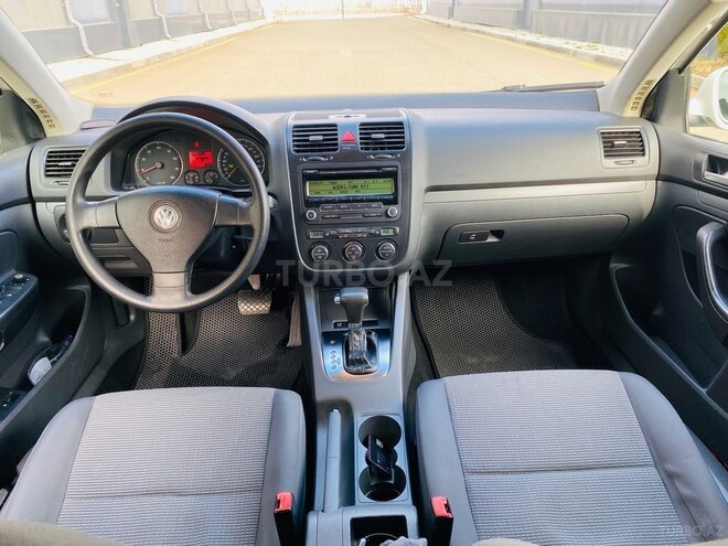 Volkswagen Jetta 2009, 246,000 km - 1.6 l - Tovuz