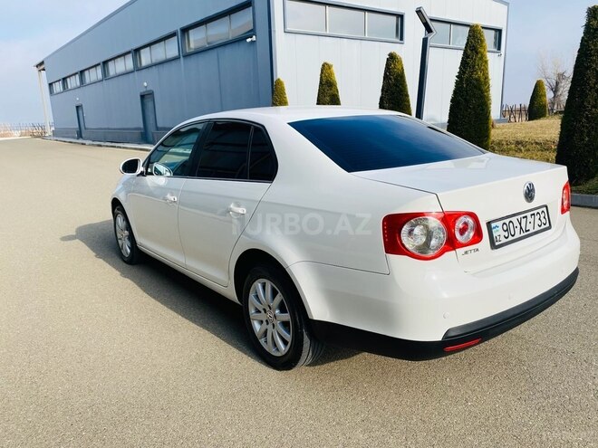 Volkswagen Jetta 2009, 246,000 km - 1.6 l - Tovuz