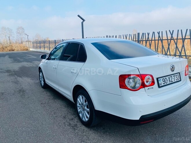 Volkswagen Jetta 2009, 246,000 km - 1.6 l - Tovuz