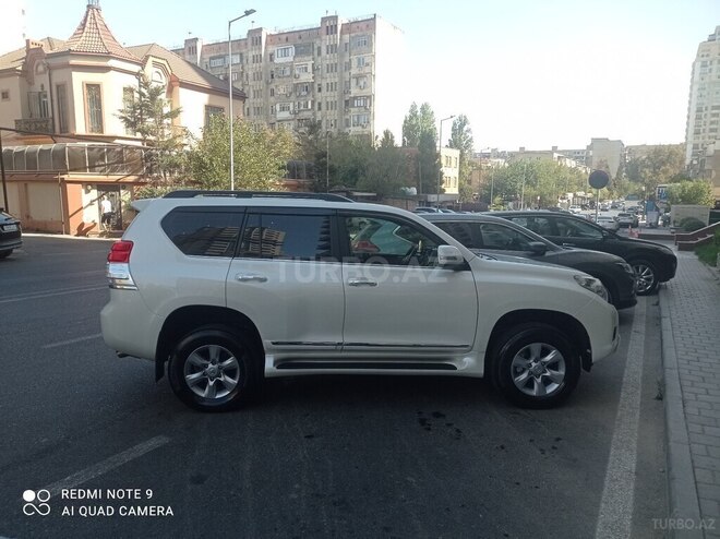 Toyota Land Cruiser Prado 2013, 176,000 km - 2.7 l - Bakı