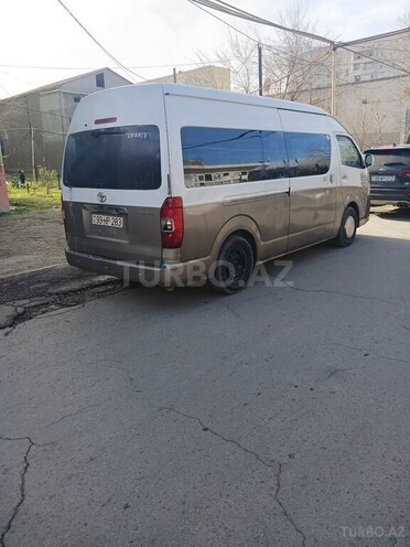 Toyota HiAce 2014, 624,583 km - 2.9 l - Sumqayıt
