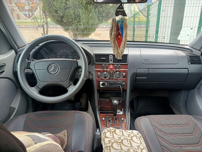 Mercedes C 180 1999, 272,000 km - 1.8 l - Gəncə