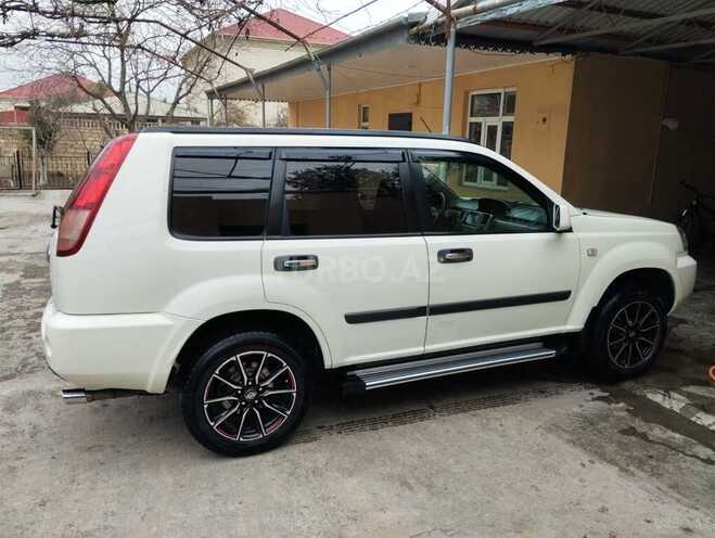 Nissan X-Trail 2009, 218,000 km - 2.5 л - Bakı
