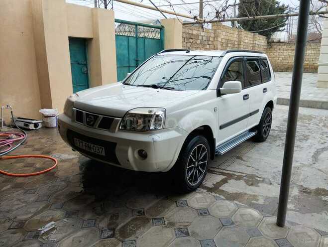Nissan X-Trail 2009, 218,000 km - 2.5 л - Bakı