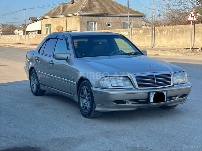 Mercedes C 230 1999, 270,000 km - 2.3 l - Xudat