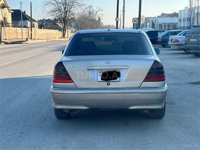 Mercedes C 230 1999, 270,000 km - 2.3 l - Xudat
