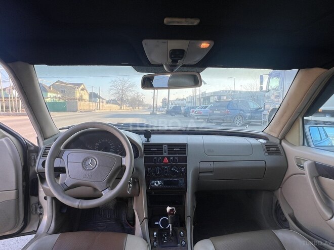 Mercedes C 230 1999, 270,000 km - 2.3 l - Xudat