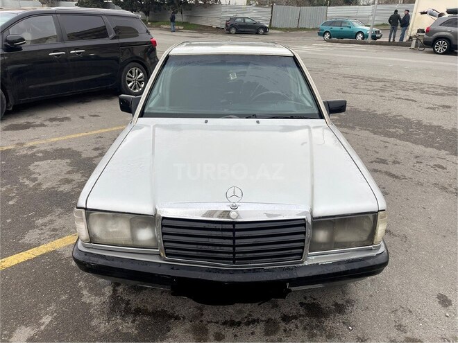 Mercedes 190 1992, 443,900 km - 2.0 л - Bakı