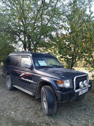 Mitsubishi Pajero 1996, 423,406 km - 2.5 л - Bakı