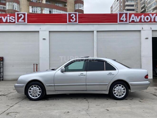 Mercedes E 220 d 2001, 386,000 km - 2.2 l - Bakı