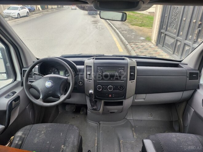 Mercedes Sprinter 518 2009, 366,928 km - 3.0 л - Bakı