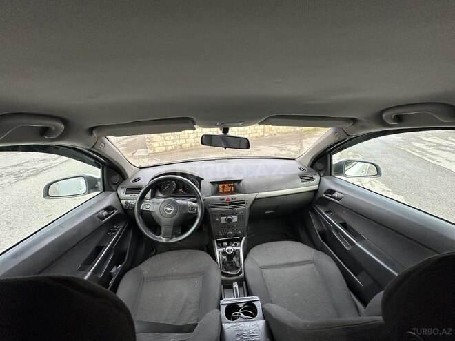 Opel Astra 2006, 368,000 km - 1.3 l - Bakı