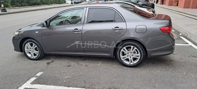 Toyota Corolla 2007, 268,000 km - 1.4 l - Bakı