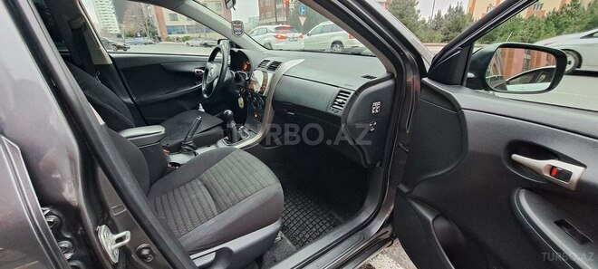 Toyota Corolla 2007, 268,000 km - 1.4 l - Bakı