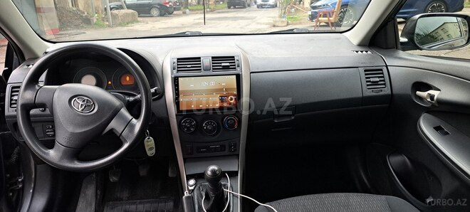 Toyota Corolla 2007, 268,000 km - 1.4 l - Bakı