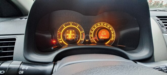 Toyota Corolla 2007, 268,000 km - 1.4 l - Bakı