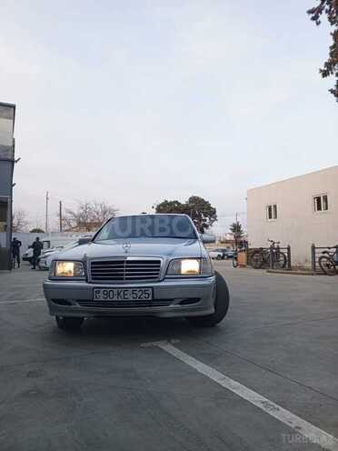 Mercedes C 200 1998, 328,000 km - 2.0 l - Biləsuvar