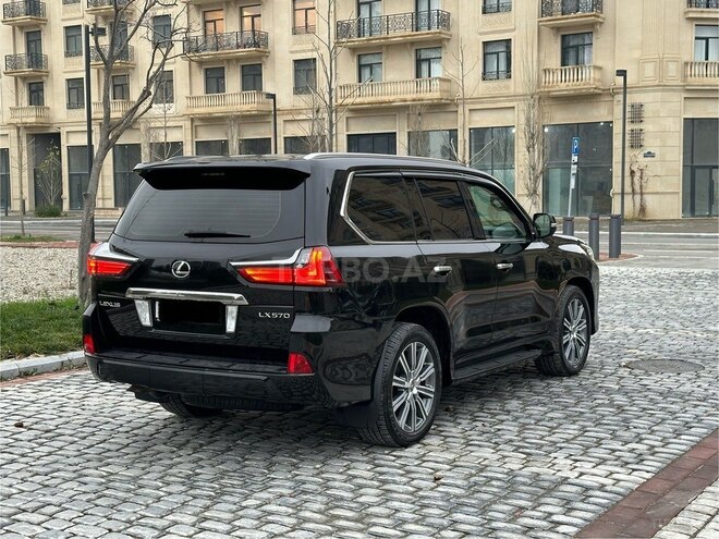 Lexus LX 570 2016, 137,500 km - 5.7 л - Bakı