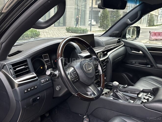 Lexus LX 570 2016, 137,500 km - 5.7 л - Bakı