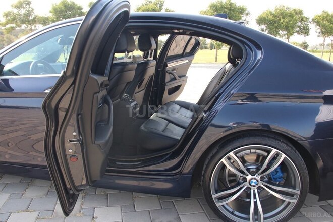 BMW 528 2014, 220,000 km - 2.0 l - Bakı