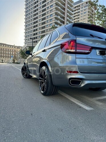 BMW X5 2017, 135,000 km - 3.0 l - Bakı