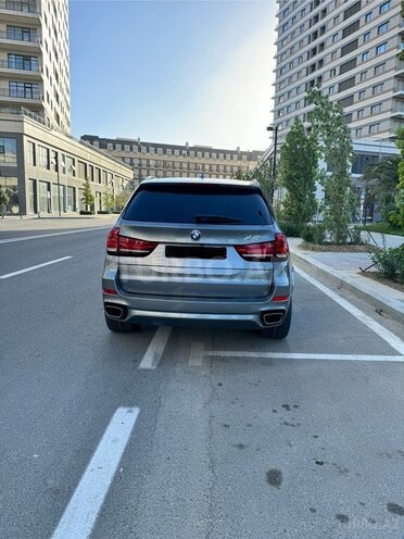 BMW X5 2017, 135,000 km - 3.0 l - Bakı