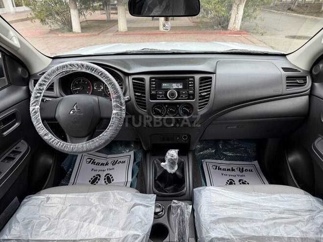 Mitsubishi L200 2020, 119,200 km - 2.4 л - Bakı