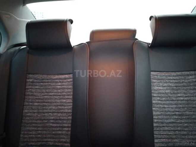 Volkswagen Jetta 2009, 295,850 km - 1.6 l - Sumqayıt