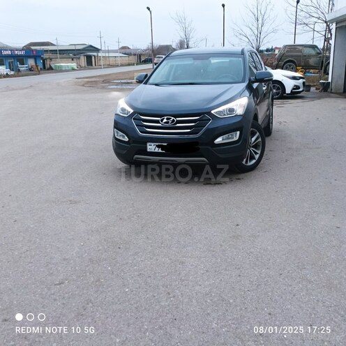 Hyundai Santa Fe 2014, 242,000 km - 2.0 l - Salyan
