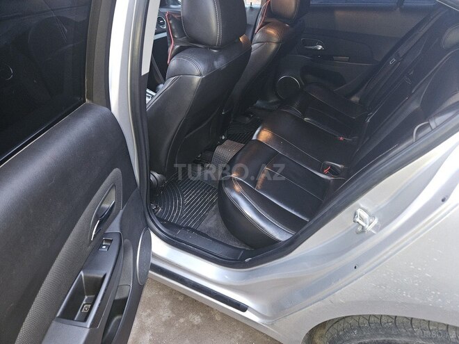 Chevrolet Cruze 2011, 223,432 km - 1.4 l - Tovuz