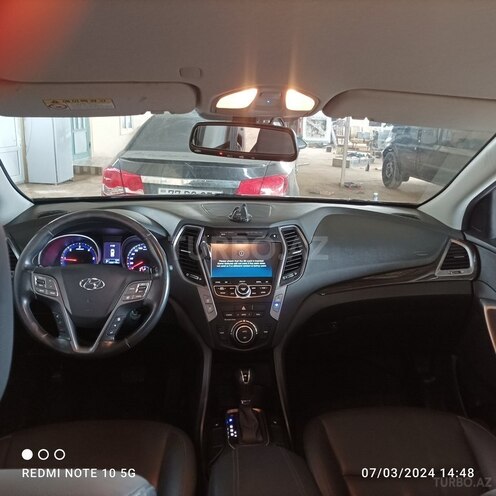Hyundai Santa Fe 2014, 242,000 km - 2.0 l - Salyan