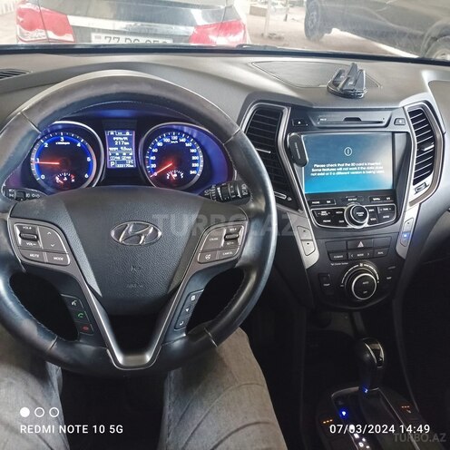 Hyundai Santa Fe 2014, 242,000 km - 2.0 l - Salyan