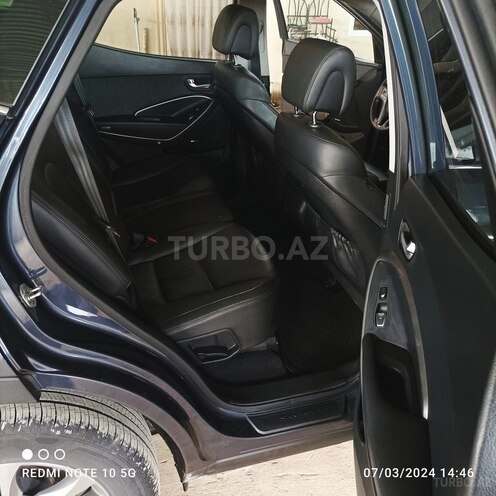 Hyundai Santa Fe 2014, 242,000 km - 2.0 l - Salyan