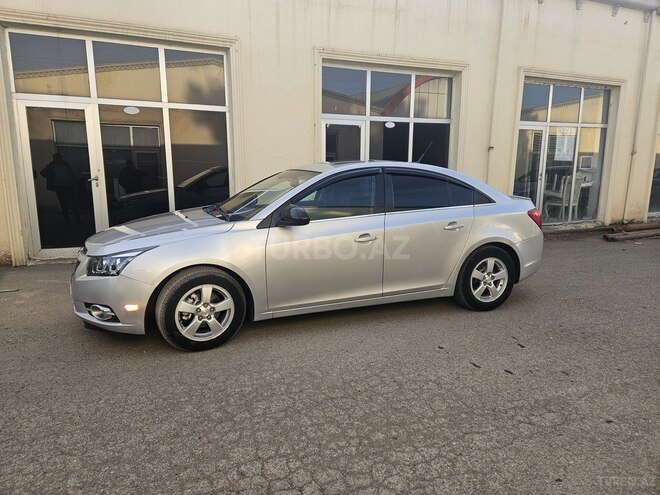 Chevrolet Cruze 2011, 223,432 km - 1.4 l - Tovuz