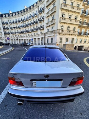 BMW 318 1991, 350,000 km - 1.8 л - Bakı