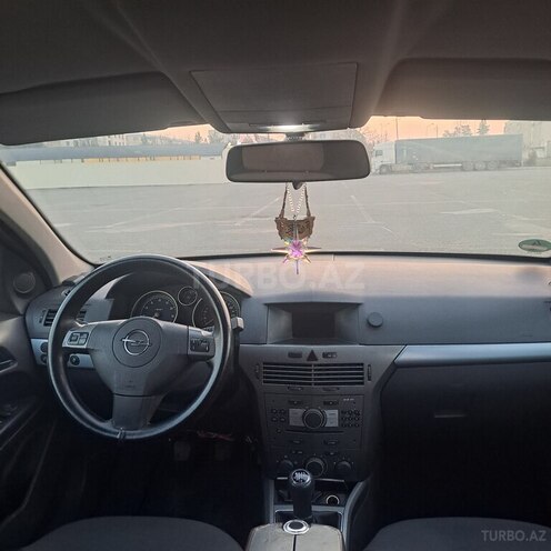 Opel Astra 2006, 246,000 km - 1.4 l - Gəncə