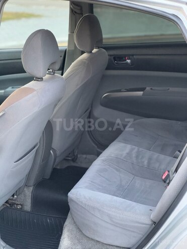 Toyota Prius-8