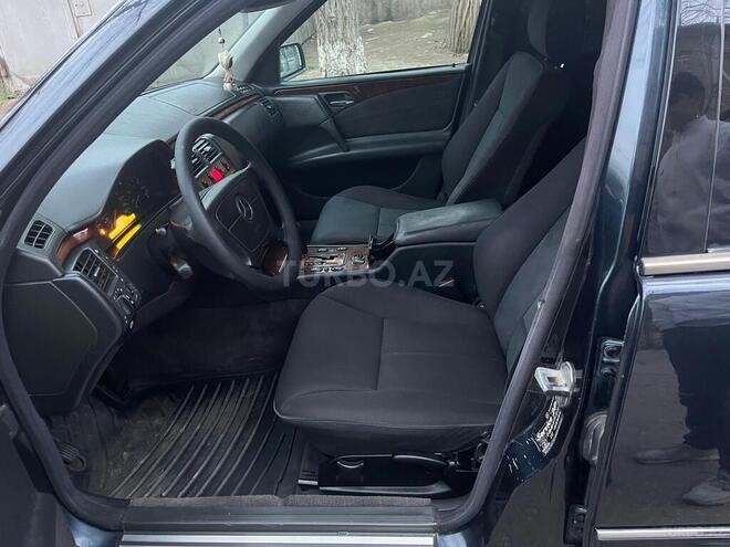 Mercedes E 240 1999, 283,732 km - 2.4 l - Sumqayıt